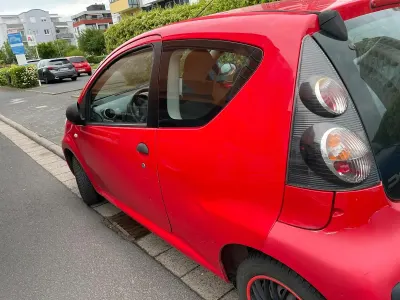 Gebraucht Citroën C1 68 PS (50 kW) 2009 Rot Kleinwagen