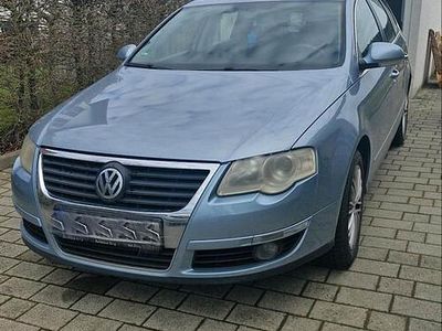Gebraucht VW Passat 150 PS (110 kW) 2006 Blau Kombi