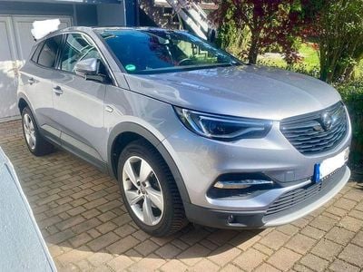 Usata Opel Grandland X Innovation 131 CV (96 kW) 2018 Grigio SUV