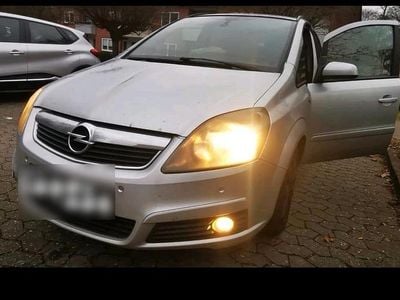 Gebraucht Opel Zafira 150 PS (110 kW) 2007 Silber Van / Kleinbus