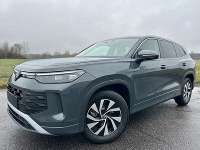 Neu VW Tayron 150 PS (110 kW) 2026 Grau SUV