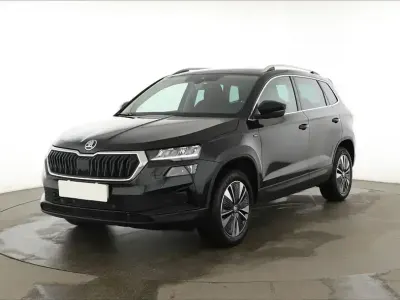 Używany Skoda Karoq Drive 150 KM (110 kW) 2025 Czarny SUV