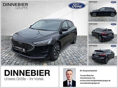Neu Ford Focus Titanium 155 PS (114 kW) 2025 Agate black metallic Limousine