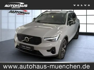 Używany Volvo XC40 Plus 197 KM (144 kW) 2024 Szary SUV