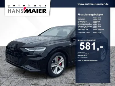 Gebraucht Audi Q8 S-Line 381 PS (280 kW) 2023 Mythosschwarz metallic SUV