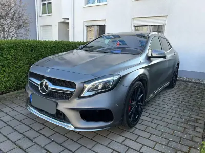 Gebraucht Mercedes GLA45 AMG AMG 381 PS (280 kW) 2017 Grau SUV