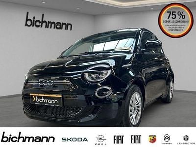 Schwarz Gebraucht 2023 Fiat 500e Kleinwagen | 15.990 € (Superpreis)