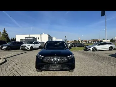 Używany Mercedes GLC300e 333 KM (244 kW) 2023