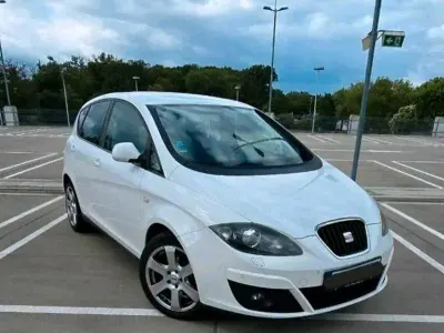 Gebraucht Seat Altea 105 PS (77 kW) 2011 Weiß Van / Kleinbus