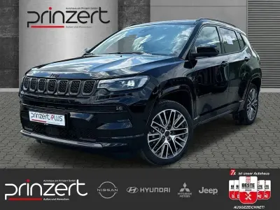 Gebraucht Jeep Compass Summit 131 PS (96 kW) 2024 Black clear coat SUV