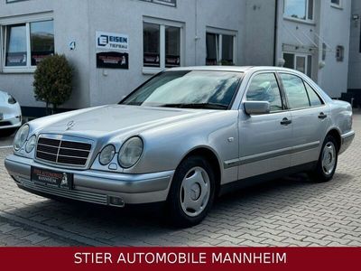 Mercedes E200