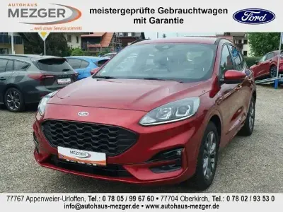 Usata Ford Kuga ST-Line 150 CV (110 kW) 2022 Rosso SUV