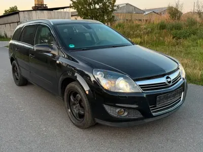 Gebraucht Opel Astra 140 PS (102 kW) 2007 Schwarz Kombi