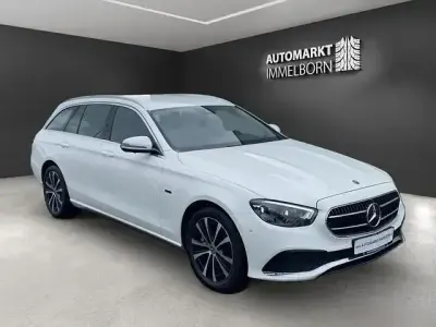 Gebraucht Mercedes E300 306 PS (225 kW) 2021 Weiß Kombi