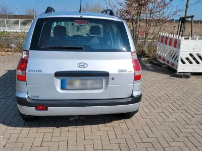 Gebraucht Hyundai Matrix 110 PS (80 kW) 2009 Grau Van / Kleinbus