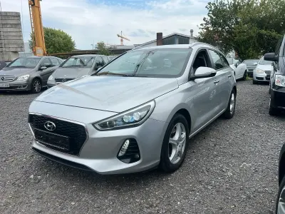 Gebraucht Hyundai i30 136 PS (100 kW) 2018 Silber Kombi