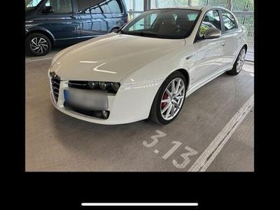 Alfa Romeo 159