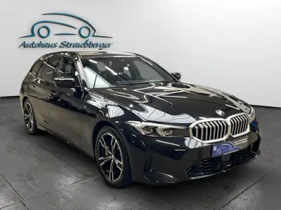 Gebraucht BMW 330 M Sport 245 PS (180 kW) 2025 Schwarz Kombi