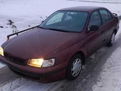 Gebraucht Toyota Carina 107 PS (78 kW) 1996 Rot Limousine