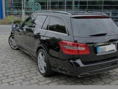 Gebraucht Mercedes E350 272 PS (200 kW) 2010 Schwarz Kombi