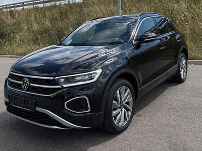 Schwarz Gebraucht 2023 VW T-Roc Move SUV | 23.200 € (Fairer Preis)