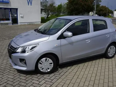 Gebraucht Mitsubishi Space Star Spirit 71 PS (52 kW) 2021 Silber Kleinwagen