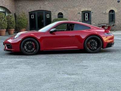 Porsche 911 Carrera 4 GTS