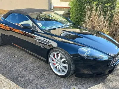 Second-hand Aston Martin DB9 457 CP (336 kW) 2005 Negru Cabrio