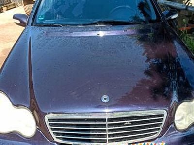 Mercedes C220
