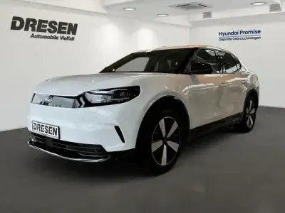 Używany Ford Capri Extended Range 210 kW (286 KM) 2025 Biały SUV