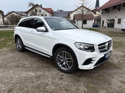 Gebraucht Mercedes GLC250 AMG 211 PS (155 kW) 2018 Weiß SUV