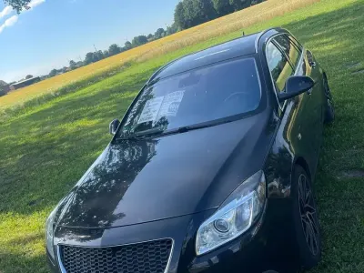 Gebraucht Opel Insignia 220 PS (161 kW) 2010 Schwarz Kombi