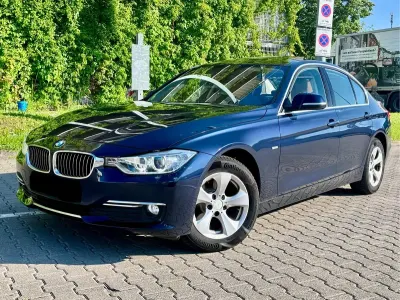 Gebraucht BMW 320 Luxury Line 184 PS (135 kW) 2012 Blau Limousine