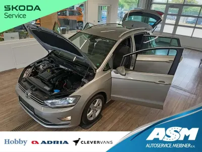 Gebraucht VW Golf Sportsvan 150 PS (110 kW) 2016 Tungstensilber metallic Van / Kleinbus