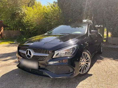Gebraucht Mercedes CLA220 Shooting Brake AMG line 177 PS (130 kW) 2017 Schwarz Kombi