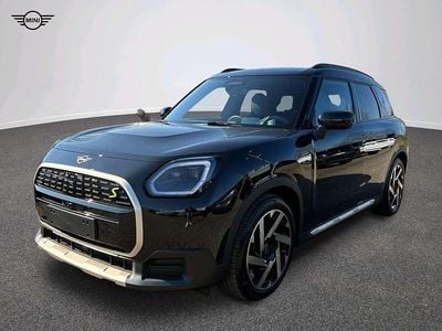 Second-hand Mini Countryman Favoured 225 kW (306 CP) 2025 Negru SUV