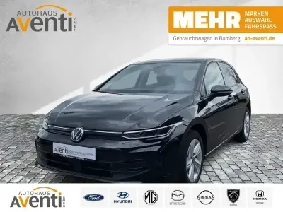 Gebraucht VW Golf VIII Life 116 PS (85 kW) 2025 Schwarz Limousine