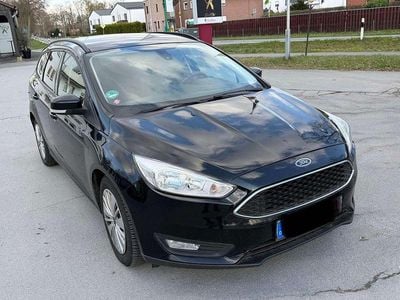 Usata Ford Focus Business Edition 120 CV (88 kW) 2015 Nero Berlina