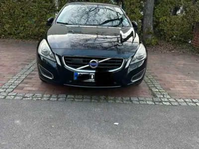 Gebraucht Volvo S60 215 PS (158 kW) 2012 Schwarz Limousine