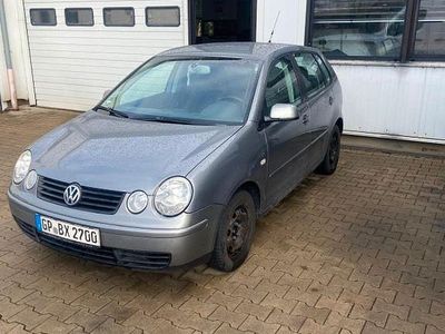Gebraucht VW Polo Cricket 64 PS (47 kW) 2004 Grau Kleinwagen