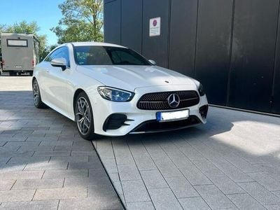 Mercedes E200