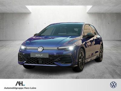 Blau Neu 2025 VW Golf Business Limousine | 45.590 €