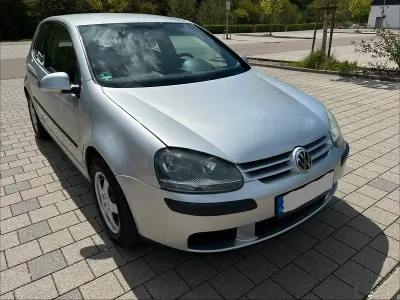 Brugt VW Golf IV 102 HK (75 kW) 2004 Sølv Sedan