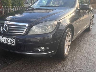 Usata Mercedes C220 170 CV (125 kW) 2009 Nero Berlina