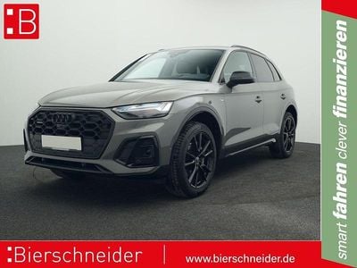 Grau Gebraucht 2023 Audi Q5 Competition SUV | 46.850 € (Fairer Preis)