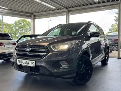 Gebraucht Ford Kuga ST-Line 175 PS (128 kW) 2018 Grau SUV