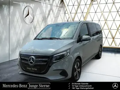 Gebraucht Mercedes EQV300 150 kW (204 PS) 2024 Grau Van / Kleinbus