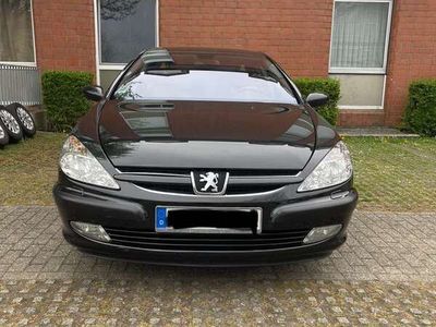 Peugeot 607
