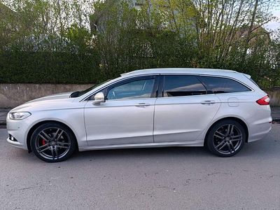 Gebraucht Ford Mondeo Business Edition 150 PS (110 kW) 2015 Silber Kombi