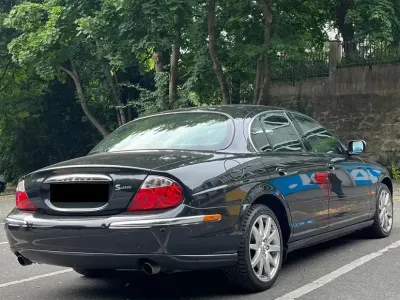Używany Jaguar S-Type S 238 KM (175 kW) 1999 Czarny Sedan/Limuzyna